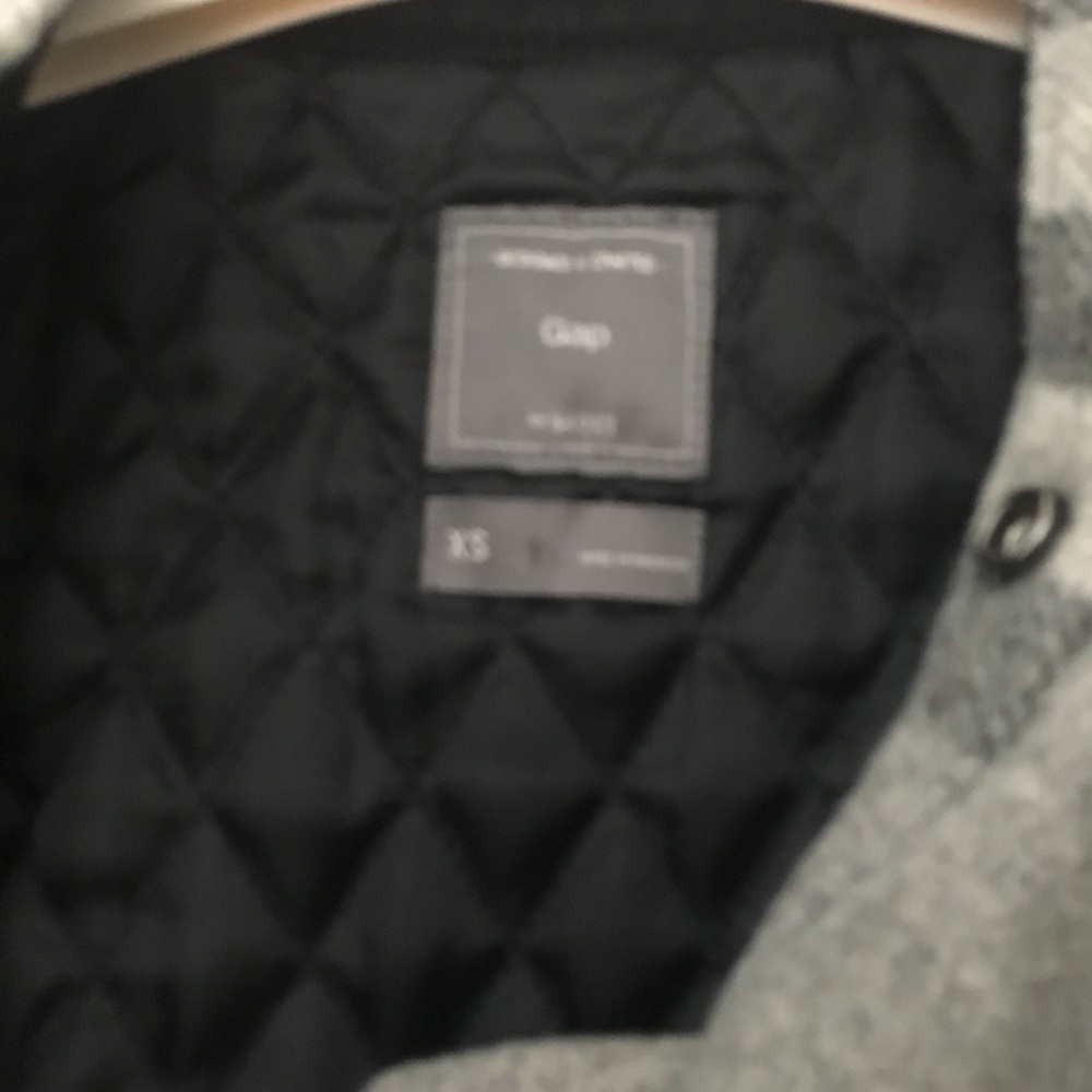 GAP jacket - Picture 2 of 4